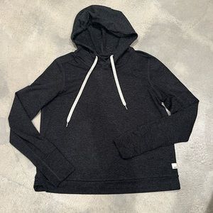 Vuori hoodie small